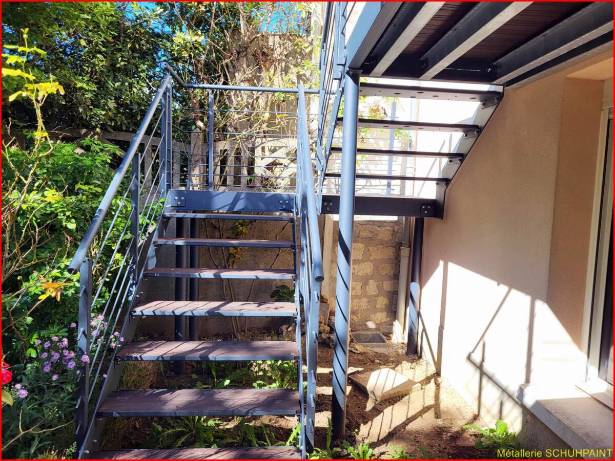 ISSY LES MOULINEAUX_HAUTDESEINE_ILEDEFRANCE 1 | Metallerie Schuhpaint LES HAUTS-DE-SEINE : FANS DE NOS TERRASSES SUR PILOTIS Munster 2