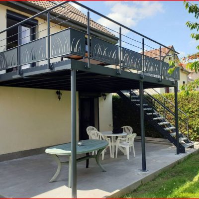 Terrasses métalliques sur pilotis en Île-de-France Munster 3