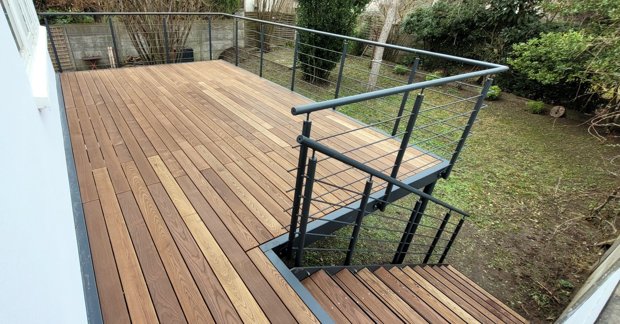 POSE DE NOS TERRASSES SUR PILOTIS DANS LES YVELINES Metallerie Schuhpaint — free download