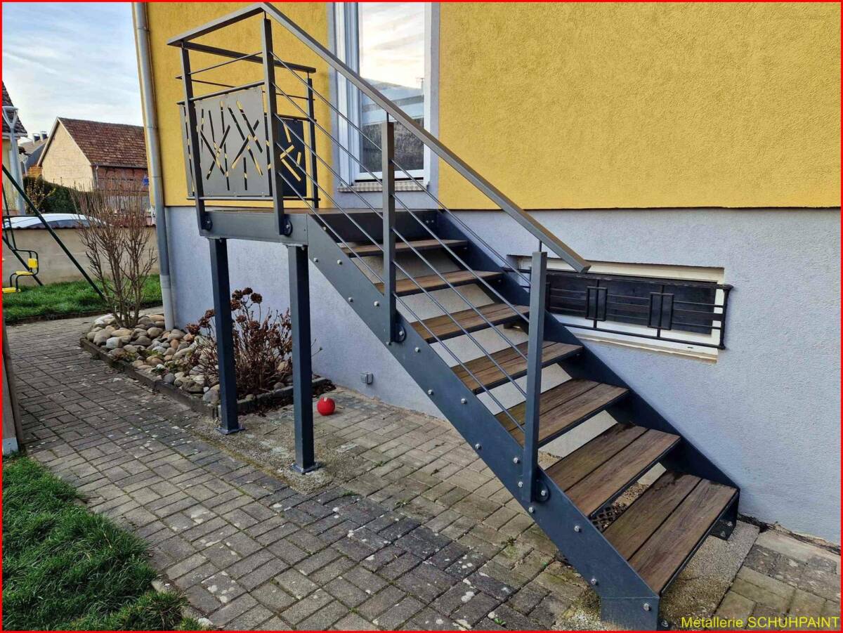 Escalier extérieur galvanisé Ingersheim 38