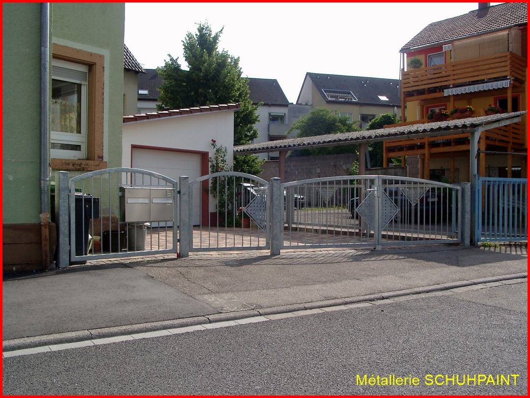 Portails et cloture exterieur Barr 40