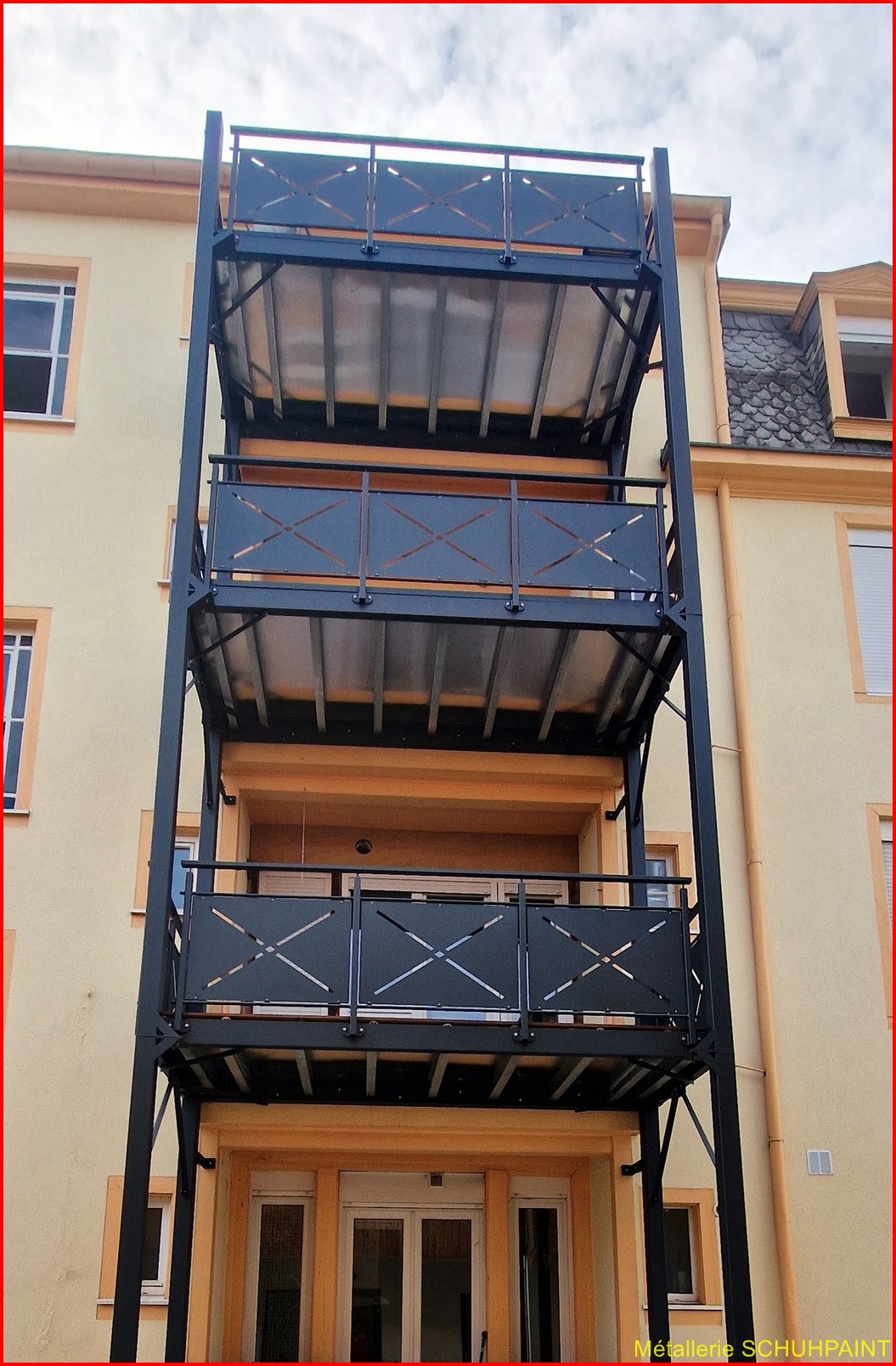 Terrasse sur pilotis 2024 (1) Colmar