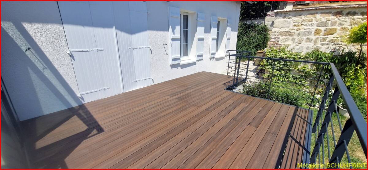 Terrasse sur pilotis 2023 (2) Barr 108