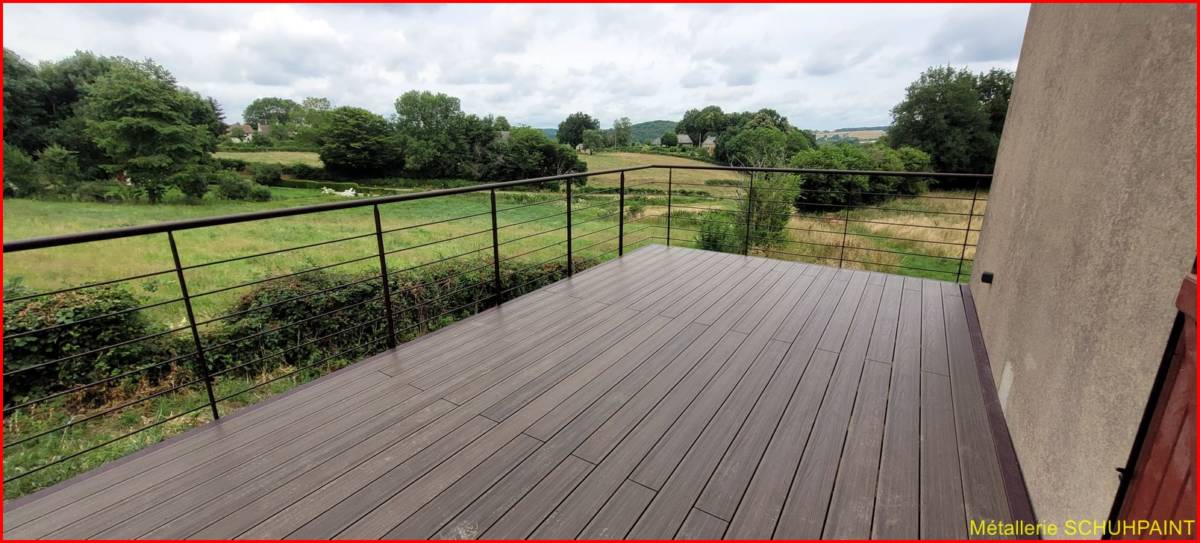 Terrasse sur pilotis 2023 (1) Barr 97