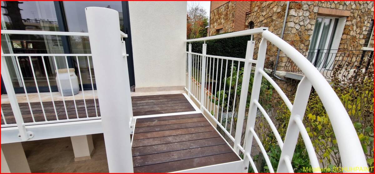 Terrasse sur pilotis 2023 (1) Ribeauville 52