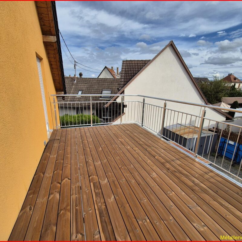 Terrasse sur pilotis 2024 (2) Ribeauville 18