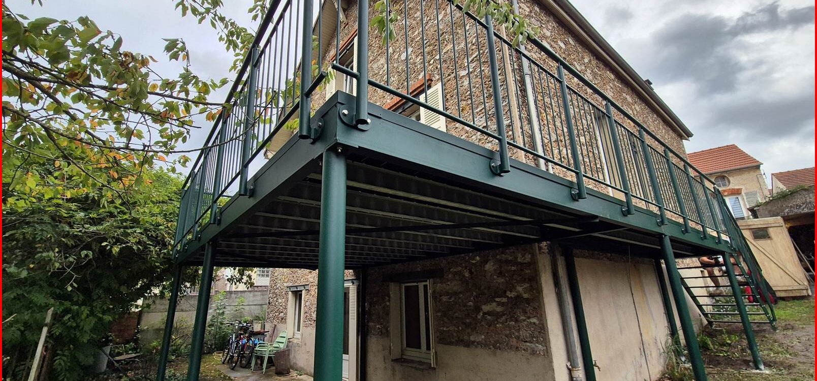 TERRASSE SUR PILOTIS_1292_CHATEAU THIERRY_AISNE_HAUTS DE SEINE 1608X750 | Metallerie Schuhpaint Découvrez nos gammes de prix Sainte-Marie-aux-Mines