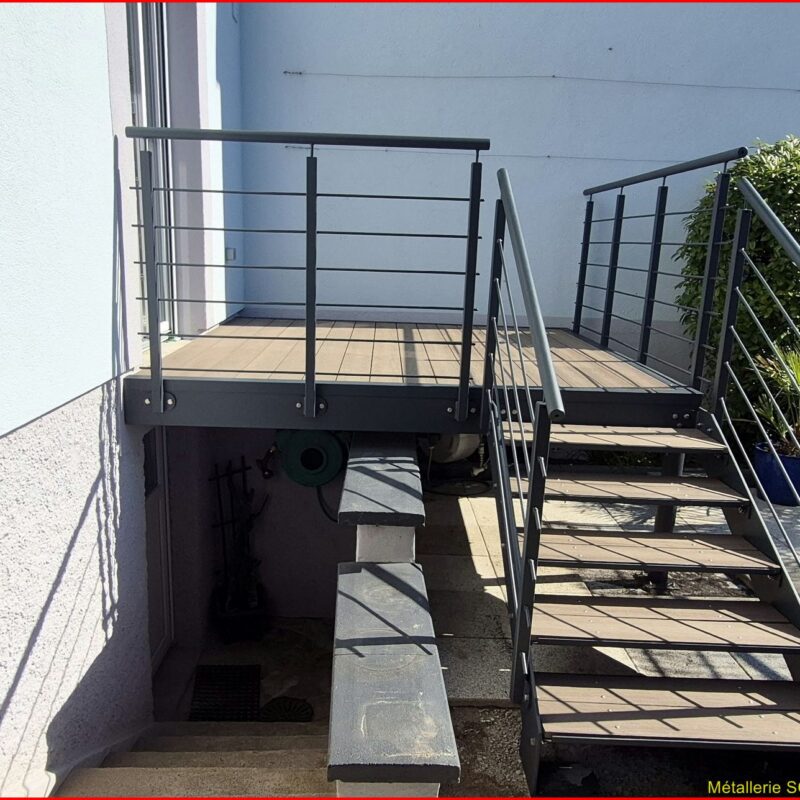 Terrasse sur pilotis 2025 (2) Barr 56