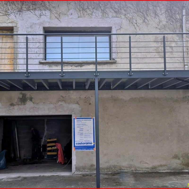 Terrasse sur pilotis 2025 (2) Barr 8