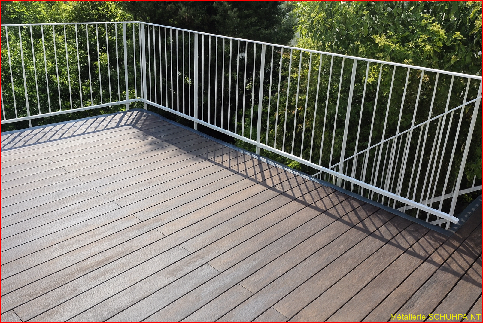 TERRASSES SUR PILOTIS EN AVEYRON Erstein