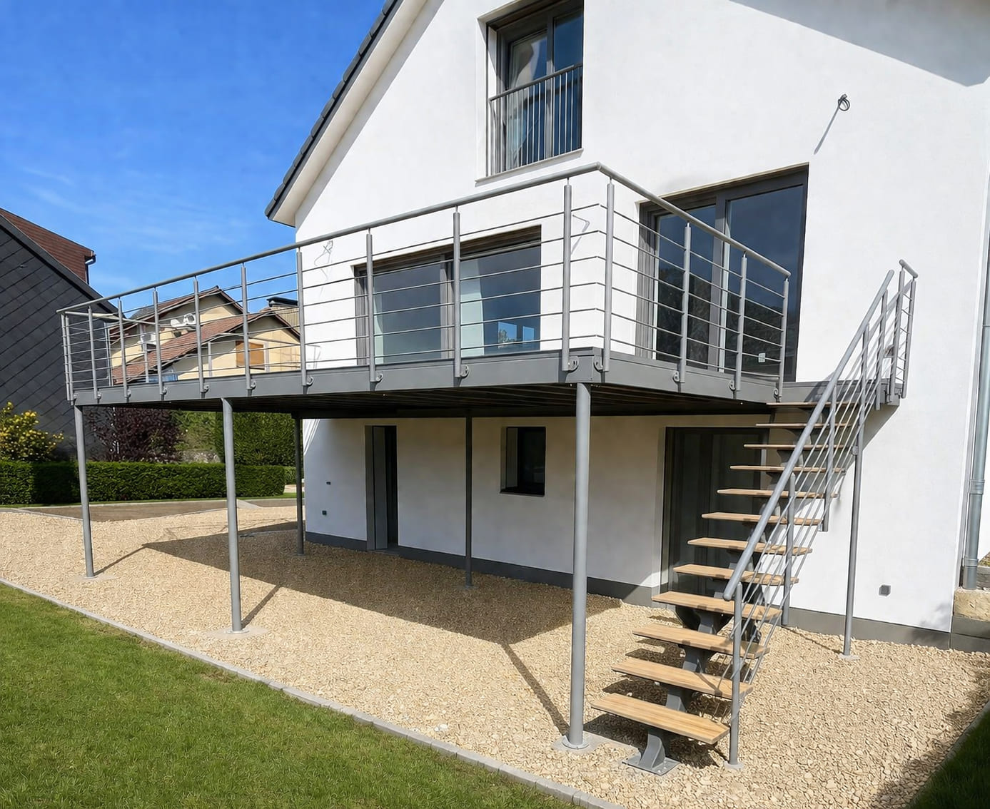 TERRASSE SUR PILOTIS_1354_MONDELANGE_MOSELLE | Metallerie Schuhpaint Escaliers extérieurs métalliques Erstein 0
