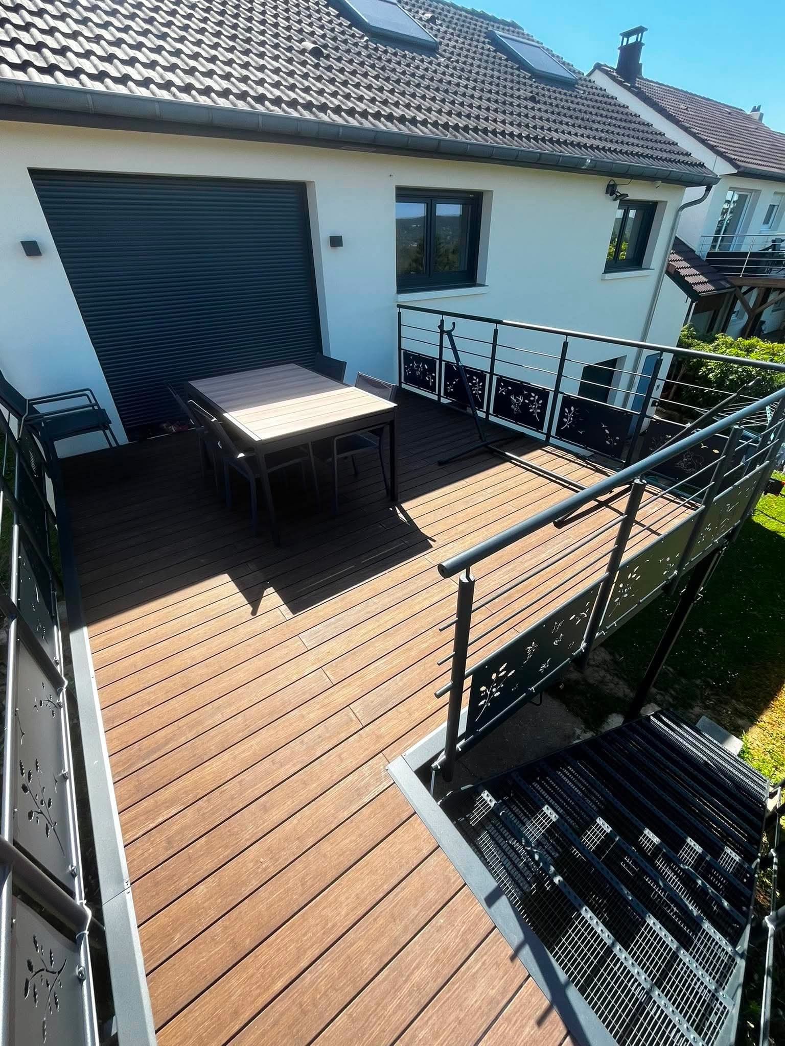 TERRASSE SUR PILOTIS_1359_JOU AUX ARCHES_MOSELLE_GRAND EST | Metallerie Schuhpaint Terrasse sur pilotis 2026 (1) Erstein 25