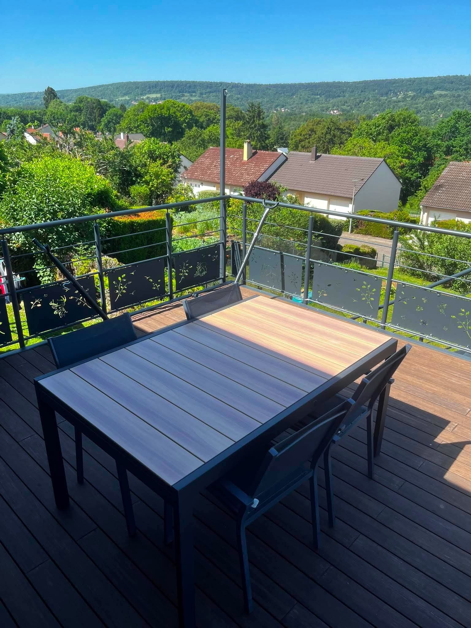 TERRASSE SUR PILOTIS_1361_JOU AUX ARCHES_MOSELLE_GRAND EST | Metallerie Schuhpaint Terrasse sur pilotis 2026 (1) Horbourg-Wihr 27