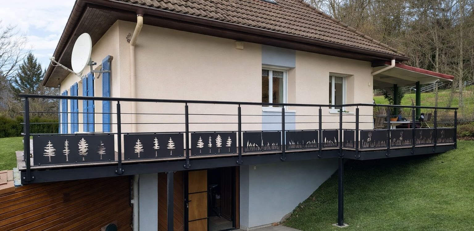 TERRASSE_METALLIQUE_PILOTIS 18 1536X750 | Metallerie Schuhpaint TERRASSE ET COURSIVE SUR MESURE À SAINT-DIÉ Horbourg-Wihr